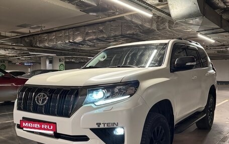 Toyota Land Cruiser Prado 150 рестайлинг 2, 2020 год, 6 300 000 рублей, 3 фотография