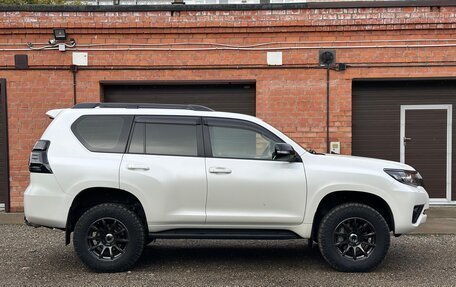 Toyota Land Cruiser Prado 150 рестайлинг 2, 2020 год, 6 300 000 рублей, 24 фотография