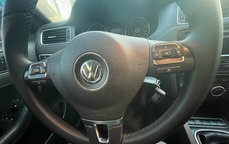 Volkswagen Jetta VI, 2015 год, 1 099 000 рублей, 20 фотография