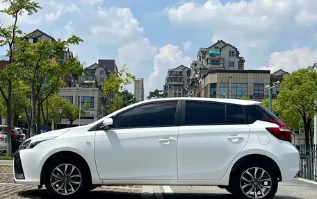 Toyota Yaris XP150 рестайлинг, 2022 год, 1 200 000 рублей, 5 фотография