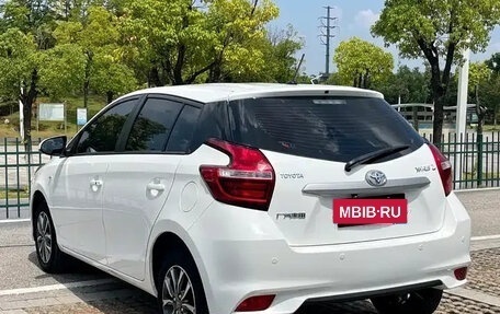 Toyota Yaris XP150 рестайлинг, 2022 год, 1 200 000 рублей, 7 фотография