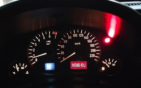 Opel Corsa C рестайлинг, 2002 год, 290 000 рублей, 7 фотография