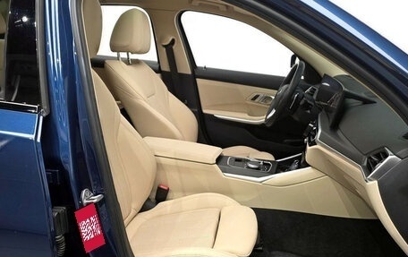 BMW 3 серия, 2022 год, 3 420 000 рублей, 11 фотография