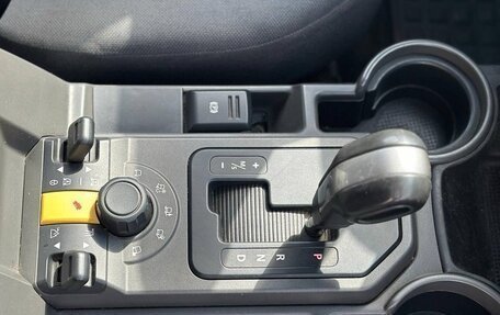 Land Rover Discovery III, 2006 год, 840 000 рублей, 9 фотография