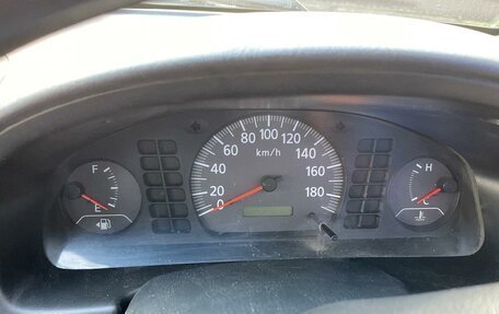 Nissan AD II, 2003 год, 350 000 рублей, 6 фотография