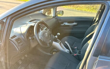 Toyota Auris II, 2009 год, 450 000 рублей, 7 фотография