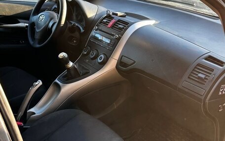 Toyota Auris II, 2009 год, 450 000 рублей, 9 фотография