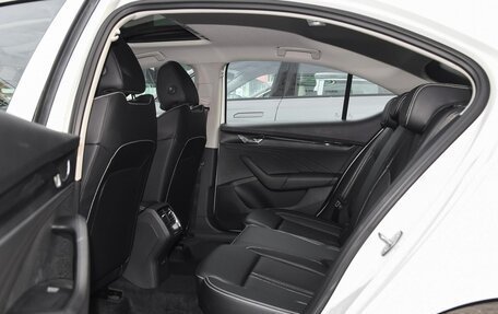 Skoda Octavia IV, 2025 год, 2 890 000 рублей, 26 фотография