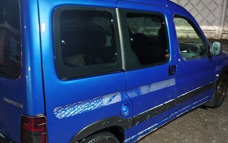 Peugeot Partner II рестайлинг 2, 2004 год, 260 000 рублей, 8 фотография