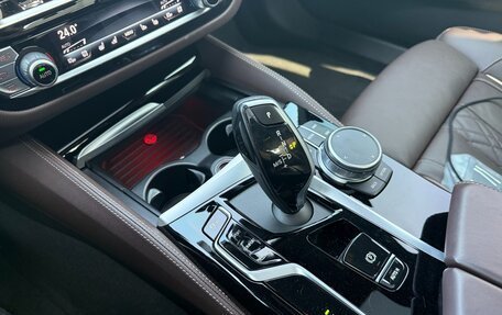 BMW 5 серия, 2021 год, 3 970 000 рублей, 12 фотография