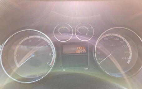 Peugeot 308 II, 2010 год, 299 999 рублей, 16 фотография