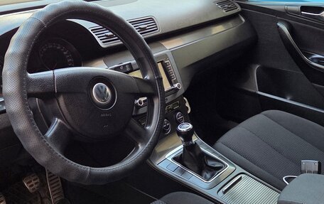 Volkswagen Passat B6, 2006 год, 630 000 рублей, 11 фотография