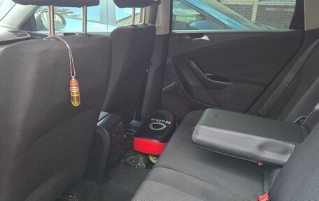 Volkswagen Passat B6, 2006 год, 630 000 рублей, 9 фотография