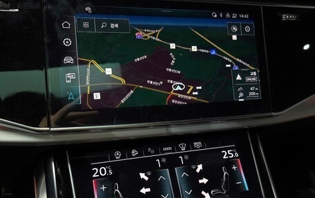 Audi Q7, 2022 год, 6 450 000 рублей, 16 фотография