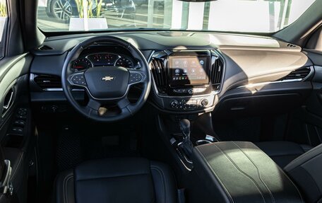 Chevrolet Traverse II, 2022 год, 5 530 000 рублей, 6 фотография