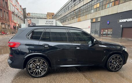 BMW X5, 2019 год, 6 700 000 рублей, 3 фотография