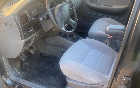 KIA Sportage IV рестайлинг, 2005 год, 230 000 рублей, 4 фотография