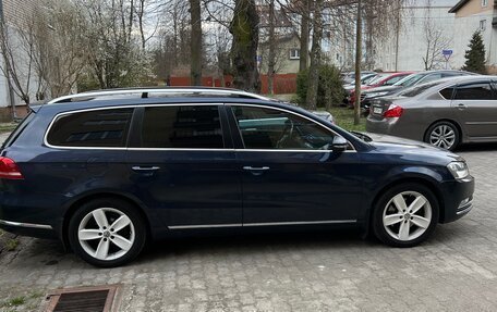 Volkswagen Passat B7, 2011 год, 800 000 рублей, 4 фотография