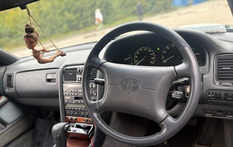 Toyota Celsior III, 1992 год, 980 000 рублей, 6 фотография