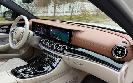 Mercedes-Benz E-Класс, 2018 год, 3 690 000 рублей, 22 фотография