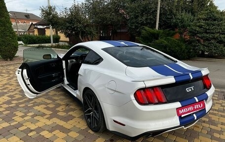 Ford Mustang VI рестайлинг, 2016 год, 4 200 000 рублей, 4 фотография