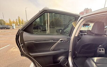 Lexus RX IV рестайлинг, 2021 год, 5 400 000 рублей, 19 фотография