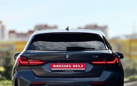 BMW 1 серия, 2021 год, 2 600 000 рублей, 5 фотография