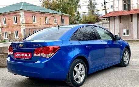 Chevrolet Cruze II, 2011 год, 777 000 рублей, 4 фотография