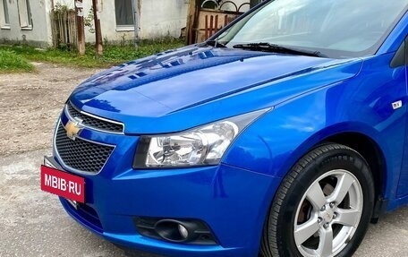 Chevrolet Cruze II, 2011 год, 777 000 рублей, 3 фотография