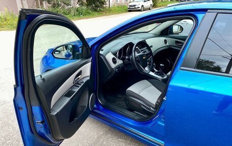 Chevrolet Cruze II, 2011 год, 777 000 рублей, 17 фотография