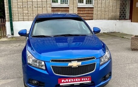 Chevrolet Cruze II, 2011 год, 777 000 рублей, 13 фотография