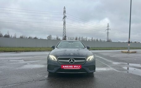 Mercedes-Benz E-Класс, 2019 год, 4 990 000 рублей, 5 фотография