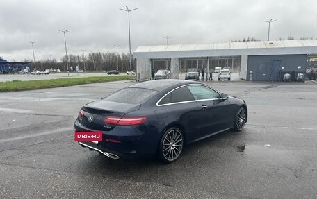 Mercedes-Benz E-Класс, 2019 год, 4 990 000 рублей, 9 фотография