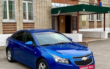 Chevrolet Cruze II, 2011 год, 777 000 рублей, 16 фотография