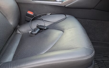 Toyota Camry, 2021 год, 3 650 000 рублей, 4 фотография