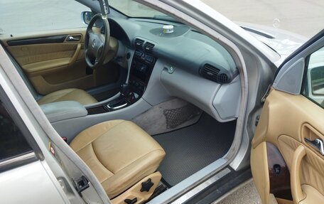 Mercedes-Benz C-Класс, 2003 год, 450 000 рублей, 12 фотография