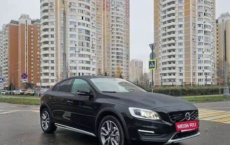 Volvo S60 Cross Country, 2018 год, 2 480 000 рублей, 12 фотография