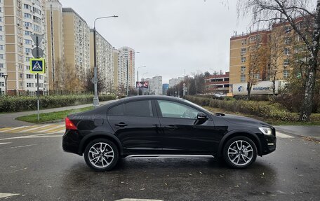 Volvo S60 Cross Country, 2018 год, 2 480 000 рублей, 22 фотография