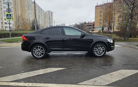 Volvo S60 Cross Country, 2018 год, 2 480 000 рублей, 19 фотография