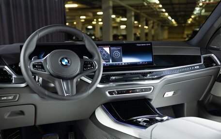 BMW X5, 2025 год, 19 067 500 рублей, 3 фотография