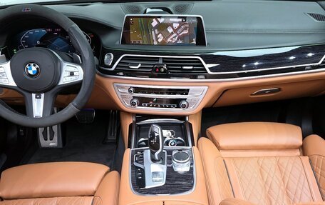 BMW 7 серия, 2022 год, 6 320 000 рублей, 14 фотография