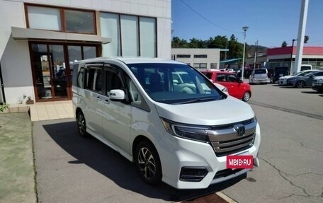 Honda Stepwgn IV, 2022 год, 1 987 000 рублей, 2 фотография