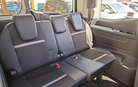 Honda Stepwgn IV, 2022 год, 1 987 000 рублей, 16 фотография