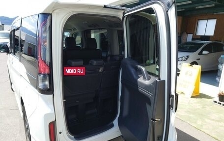 Honda Stepwgn IV, 2022 год, 1 987 000 рублей, 18 фотография