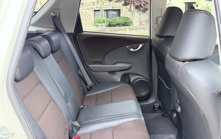 Honda Fit Shuttle I рестайлинг, 2015 год, 755 000 рублей, 18 фотография