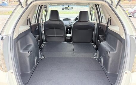 Honda Fit Shuttle I рестайлинг, 2015 год, 755 000 рублей, 21 фотография