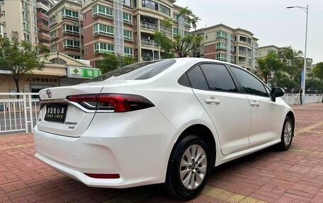 Toyota Corolla, 2022 год, 1 200 000 рублей, 2 фотография