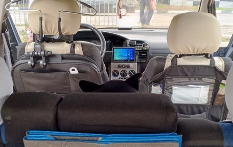 Opel Zafira A рестайлинг, 2003 год, 490 000 рублей, 4 фотография