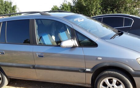 Opel Zafira A рестайлинг, 2003 год, 490 000 рублей, 8 фотография