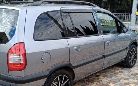 Opel Zafira A рестайлинг, 2003 год, 490 000 рублей, 13 фотография